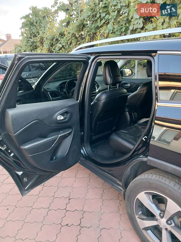 Внедорожник / Кроссовер Jeep Cherokee 2019 в Павлограде фото 9 Внедорожник / Кроссовер Jeep Cherokee 2019 в Павлограде