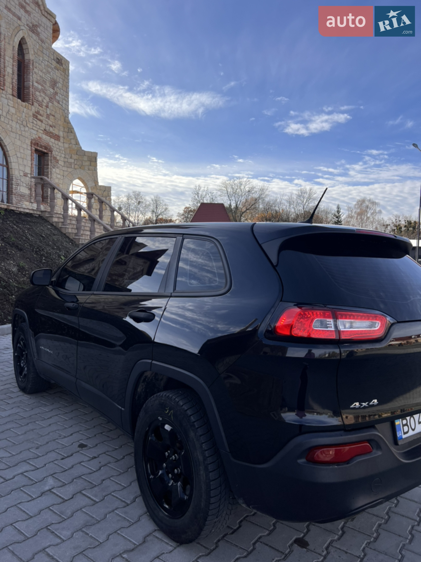 2014 Jeep Cherokee - мініатюра 13