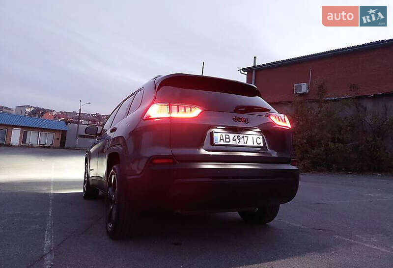 Позашляховик / Кросовер Jeep Cherokee 2019 в Києві