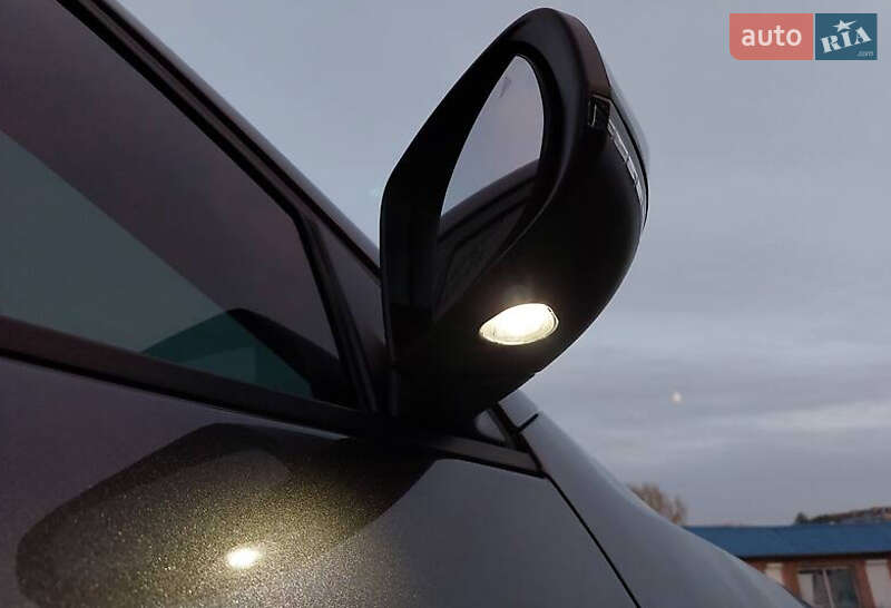 Позашляховик / Кросовер Jeep Cherokee 2019 в Києві