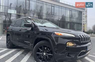 Внедорожник / Кроссовер Jeep Cherokee 2015 в Хмельницком