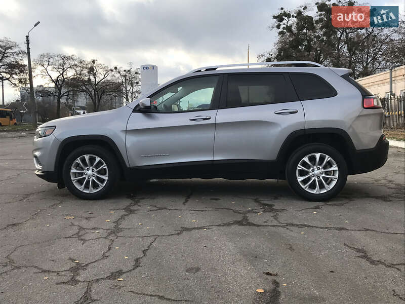 Позашляховик / Кросовер Jeep Cherokee 2019 в Києві