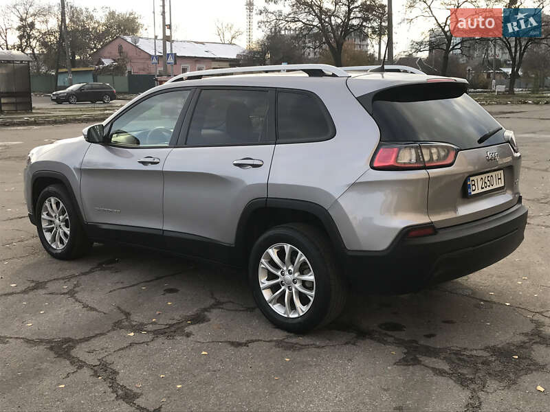 Позашляховик / Кросовер Jeep Cherokee 2019 в Києві