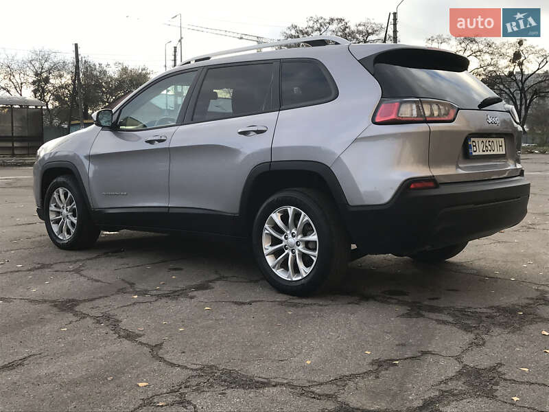 Позашляховик / Кросовер Jeep Cherokee 2019 в Києві