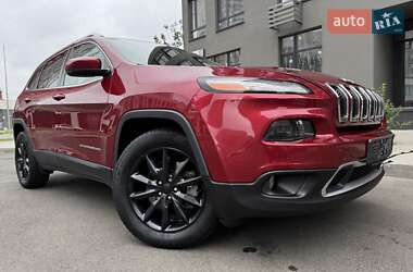 Позашляховик / Кросовер Jeep Cherokee 2016 в Києві