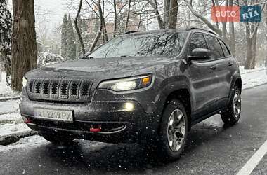 Внедорожник / Кроссовер Jeep Cherokee 2019 в Киеве