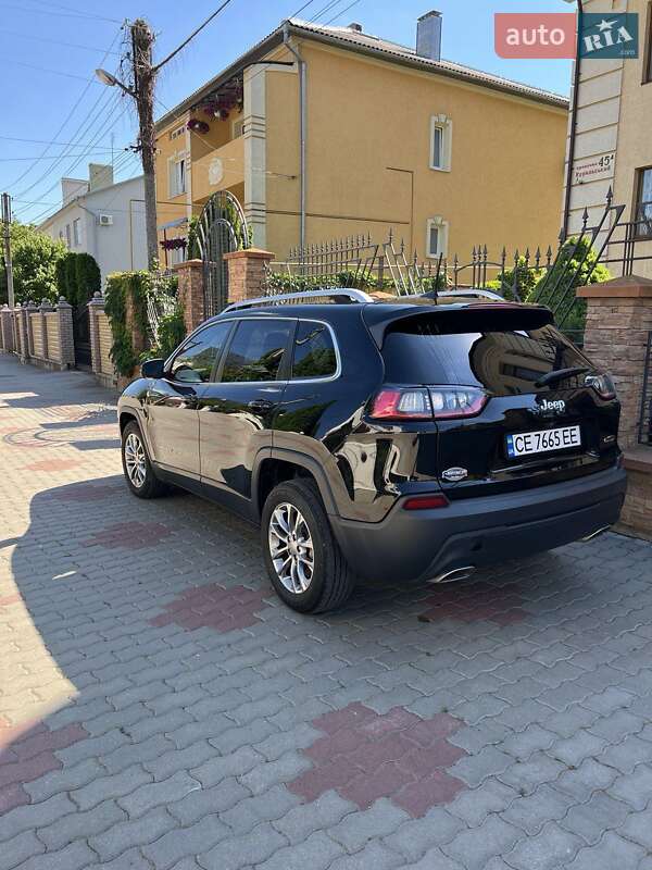 Внедорожник / Кроссовер Jeep Cherokee 2018 в Черновцах