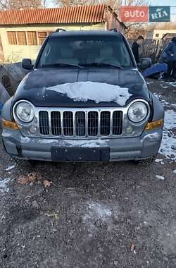 Позашляховик / Кросовер Jeep Cherokee 2003 в Гощі