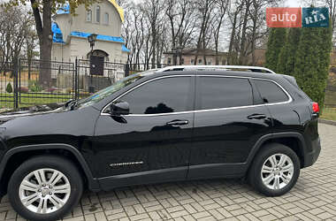 Внедорожник / Кроссовер Jeep Cherokee 2016 в Прилуках