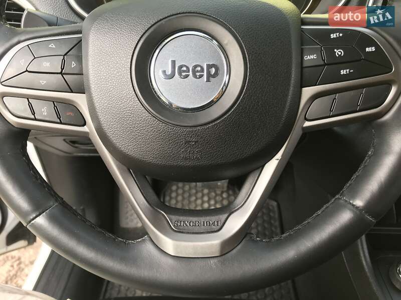Внедорожник / Кроссовер Jeep Cherokee 2018 в Львове фото 10 Внедорожник / Кроссовер Jeep Cherokee 2018 в Львове