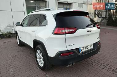 Внедорожник / Кроссовер Jeep Cherokee 2017 в Хмельницком