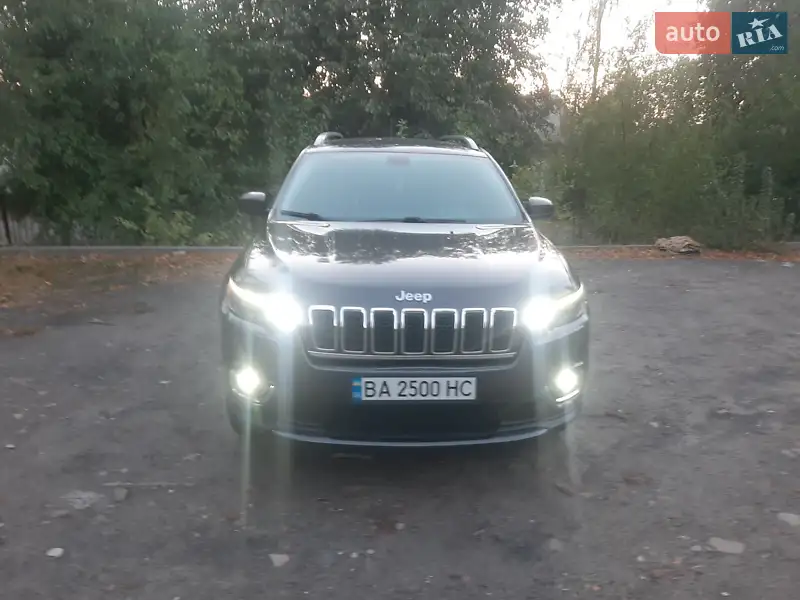 Jeep Cherokee
