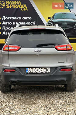 Позашляховик / Кросовер Jeep Cherokee 2015 в Івано-Франківську