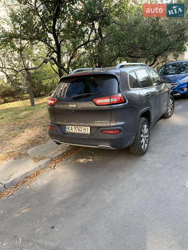 Позашляховик / Кросовер Jeep Cherokee 2013 в Полтаві фото 19 Позашляховик / Кросовер Jeep Cherokee 2013 в Полтаві