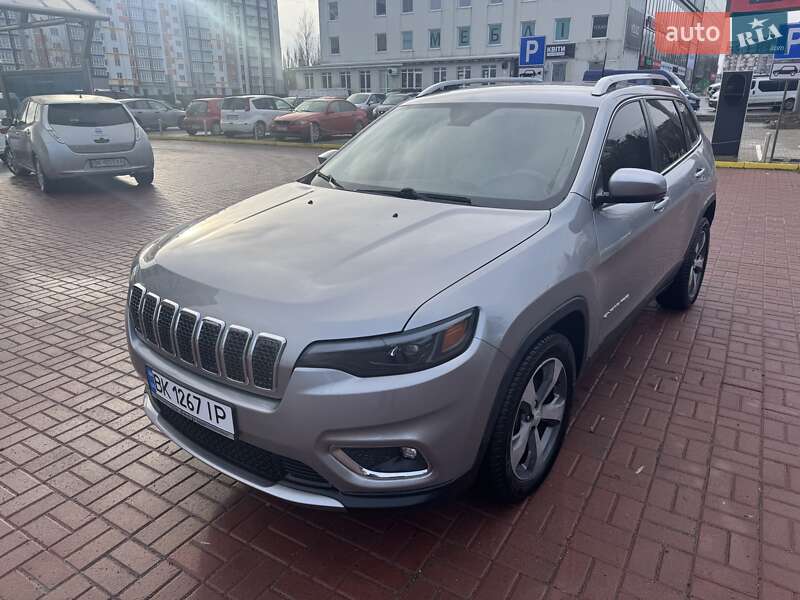 Позашляховик / Кросовер Jeep Cherokee 2018 в Рівному