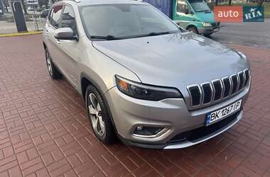 Позашляховик / Кросовер Jeep Cherokee 2018 в Рівному