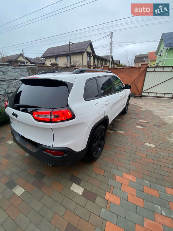 Позашляховик / Кросовер Jeep Cherokee 2017 в Боярці