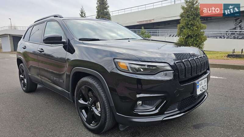 Внедорожник / Кроссовер Jeep Cherokee 2020 в Киеве