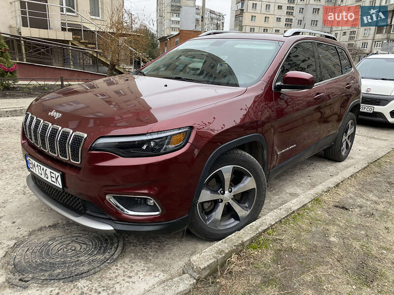 Позашляховик / Кросовер Jeep Cherokee 2019 в Сумах