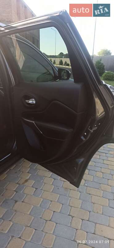 Позашляховик / Кросовер Jeep Cherokee 2020 в Копичинці