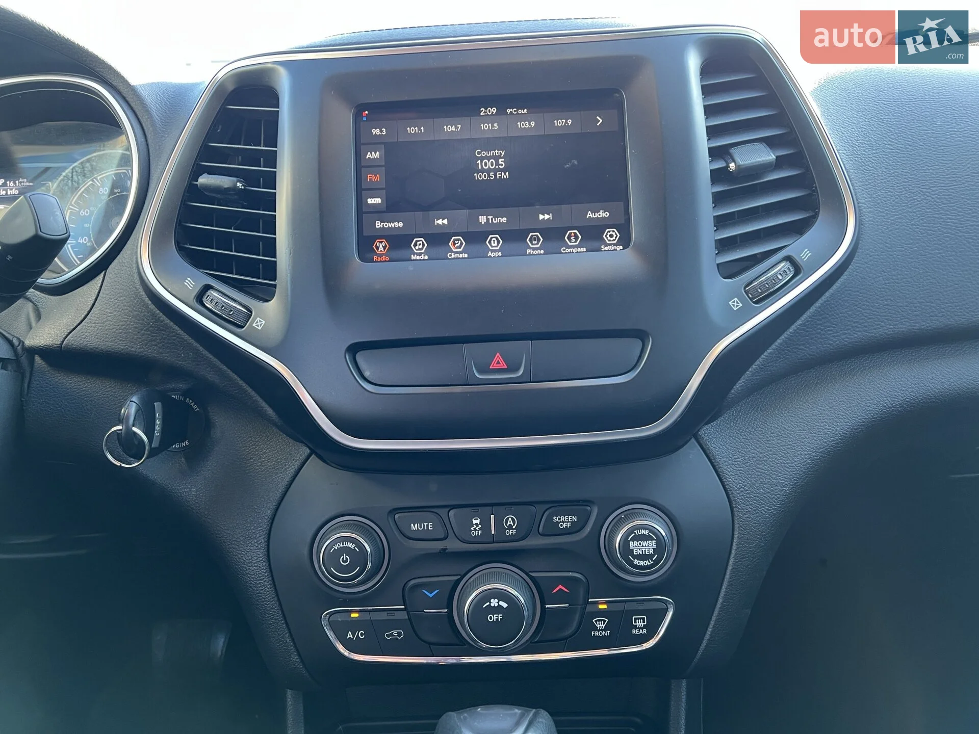 2019 Jeep Cherokee - мініатюра 20