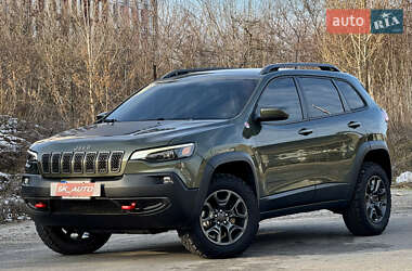 Внедорожник / Кроссовер Jeep Cherokee 2020 в Киеве