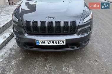 Позашляховик / Кросовер Jeep Cherokee 2017 в Крижополі