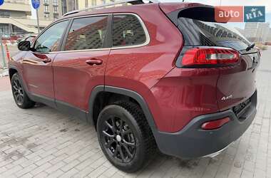 Позашляховик / Кросовер Jeep Cherokee 2016 в Києві