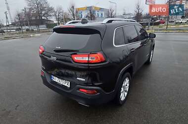 Внедорожник / Кроссовер Jeep Cherokee 2015 в Киеве