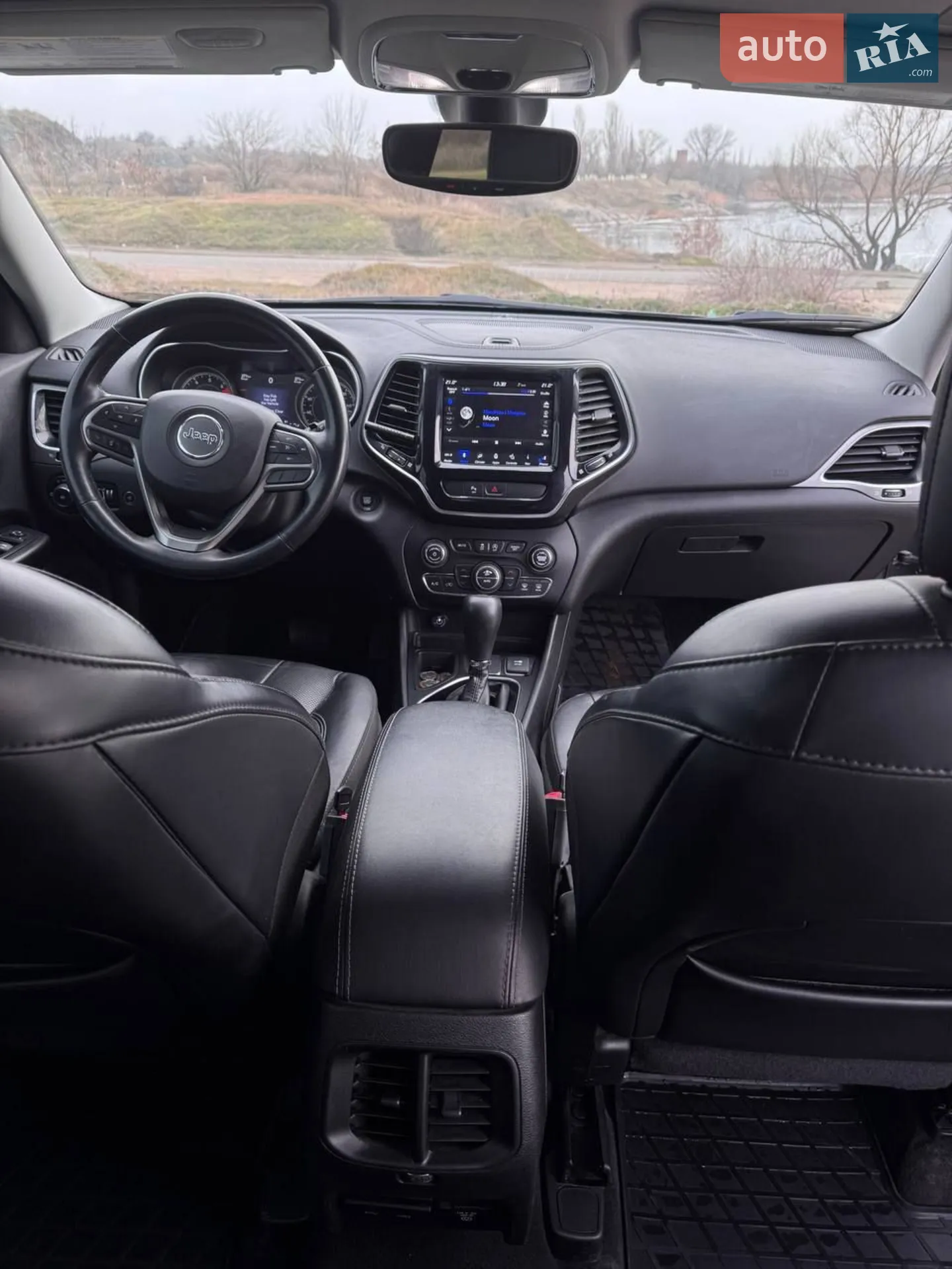 2018 Jeep Cherokee - мініатюра 12