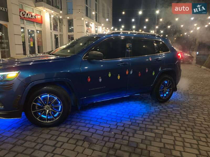 Позашляховик / Кросовер Jeep Cherokee 2019 в Івано-Франківську фото 63 Позашляховик / Кросовер Jeep Cherokee 2019 в Івано-Франківську