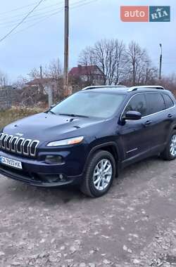 Внедорожник / Кроссовер Jeep Cherokee 2016 в 