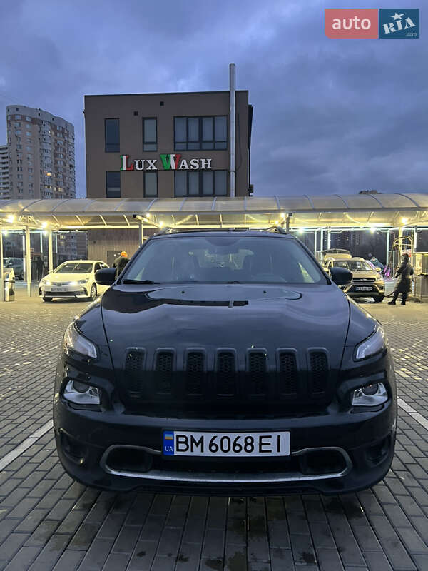 Внедорожник / Кроссовер Jeep Cherokee 2017 в Киеве