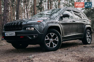 Позашляховик / Кросовер Jeep Cherokee 2015 в Києві