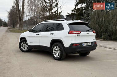 Позашляховик / Кросовер Jeep Cherokee 2015 в Золотоноші