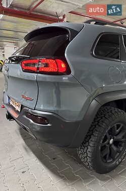 Позашляховик / Кросовер Jeep Cherokee 2014 в Одесі