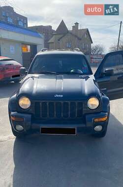 Внедорожник / Кроссовер Jeep Cherokee 2002 в Софиевской Борщаговке