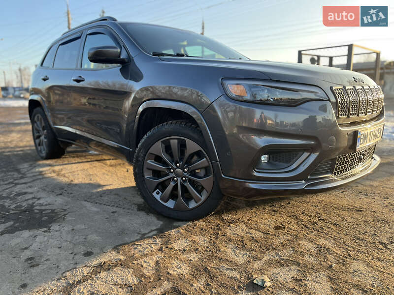 Внедорожник / Кроссовер Jeep Cherokee 2019 в Сумах