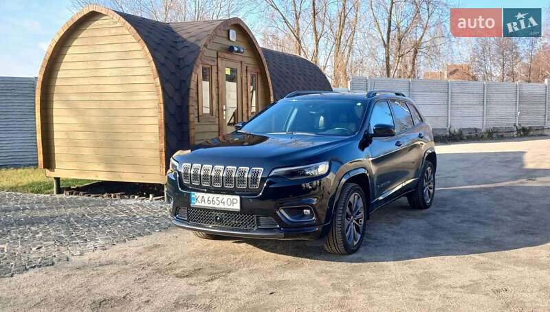Внедорожник / Кроссовер Jeep Cherokee 2020 в Киеве
