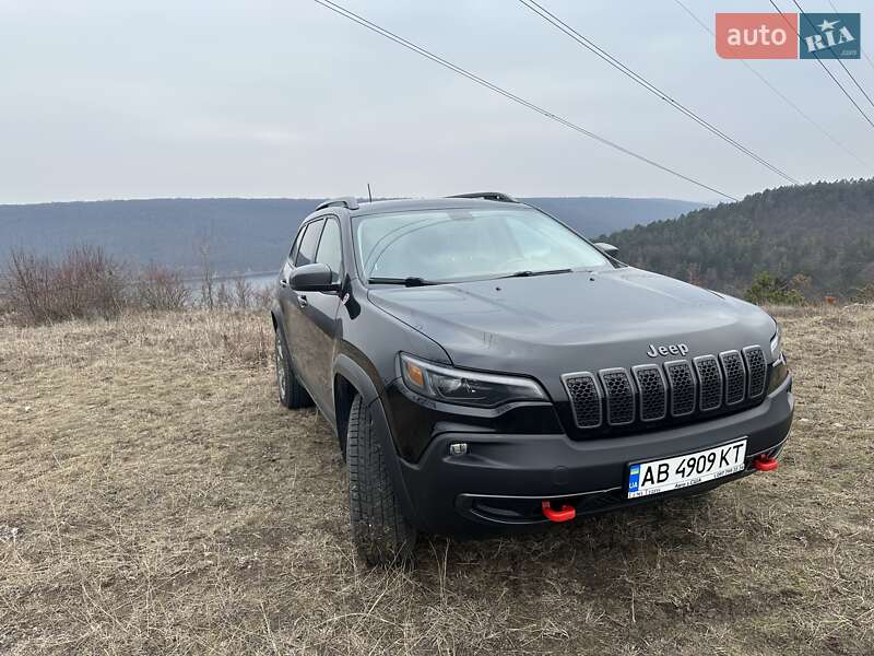 Позашляховик / Кросовер Jeep Cherokee 2019 в Вінниці