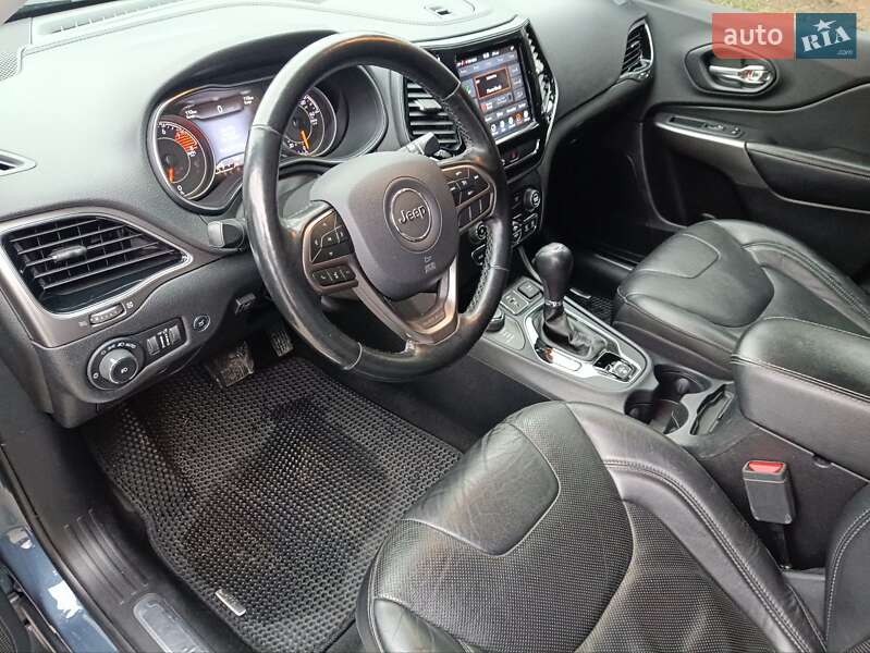Позашляховик / Кросовер Jeep Cherokee 2020 в Тернополі