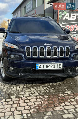 Позашляховик / Кросовер Jeep Cherokee 2015 в Івано-Франківську