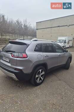 Внедорожник / Кроссовер Jeep Cherokee 2020 в Ровно