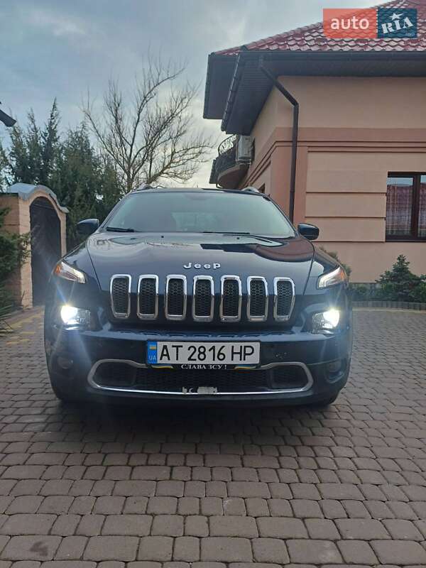 Позашляховик / Кросовер Jeep Cherokee 2017 в Володимирі