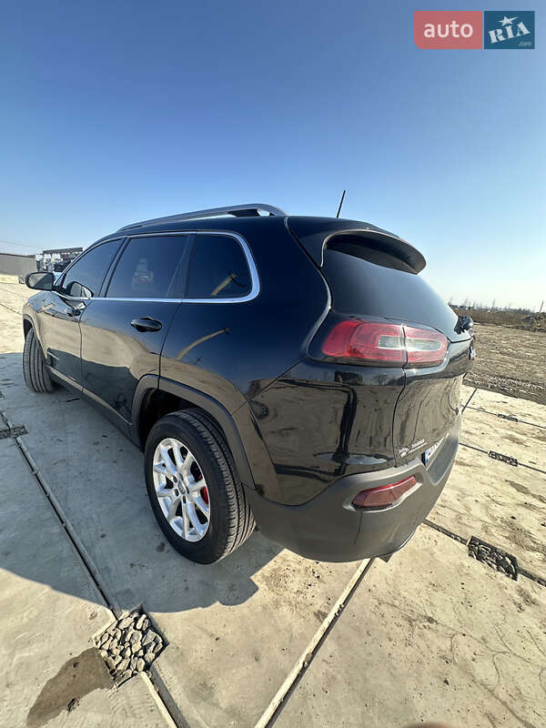 Внедорожник / Кроссовер Jeep Cherokee 2016 в Одессе