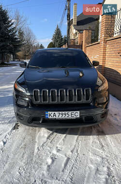 Позашляховик / Кросовер Jeep Cherokee 2013 в Києві