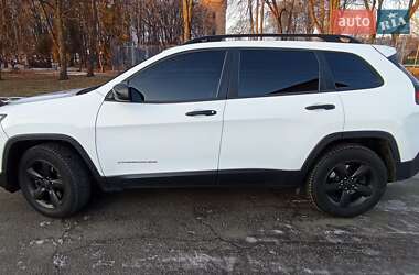 Позашляховик / Кросовер Jeep Cherokee 2015 в Христинівці