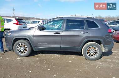 Позашляховик / Кросовер Jeep Cherokee 2020 в 