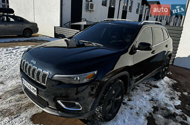 Внедорожник / Кроссовер Jeep Cherokee 2020 в Киеве