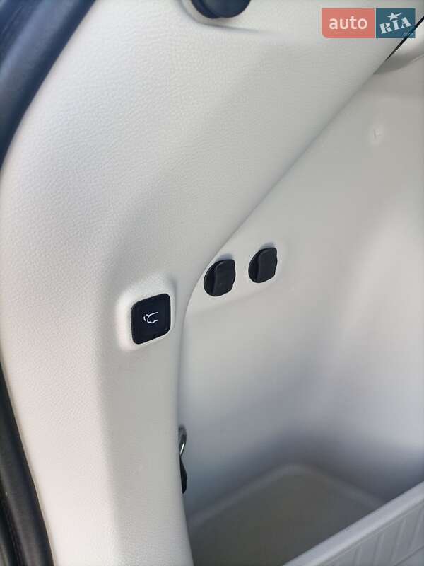 Внедорожник / Кроссовер Jeep Cherokee 2020 в Василькове